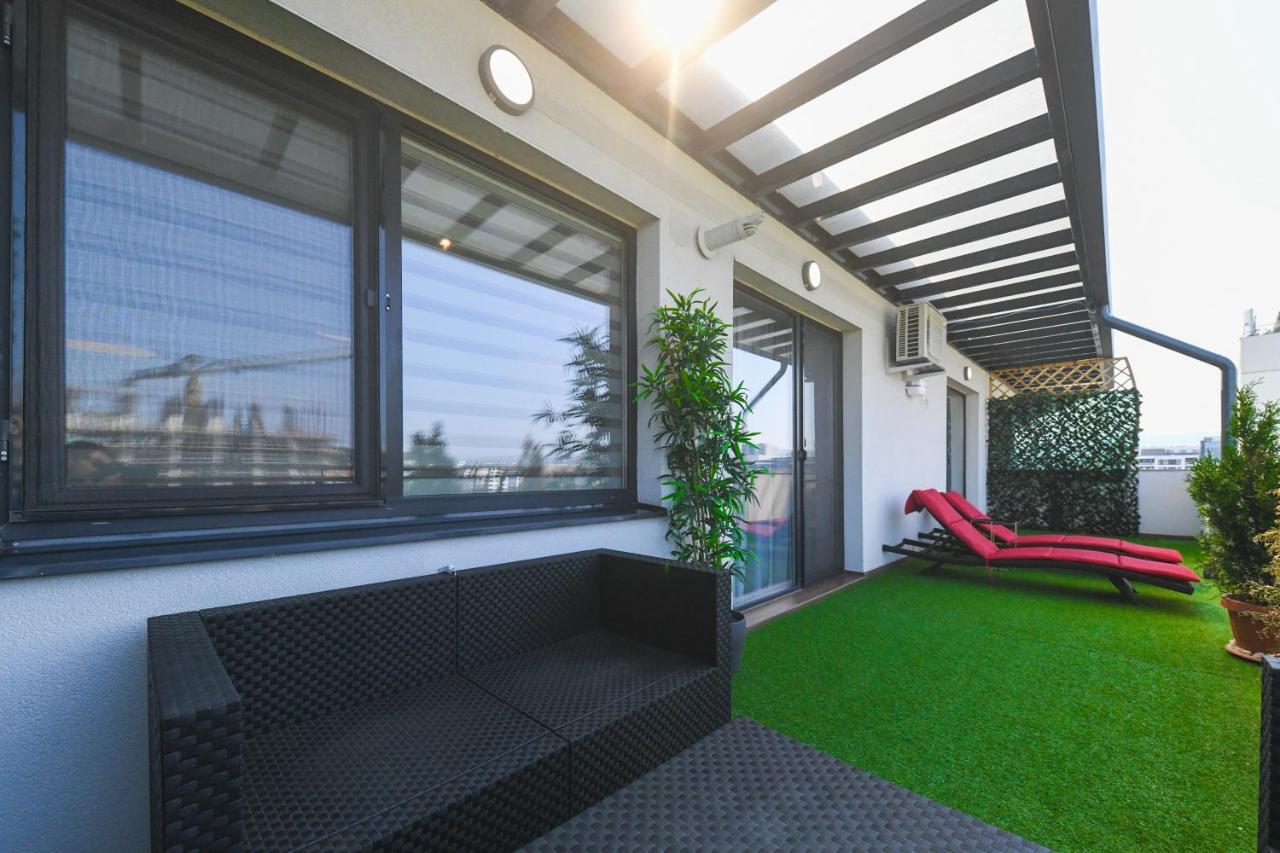Panoramic Apartment With Terrace Клуж-Напока Экстерьер фото